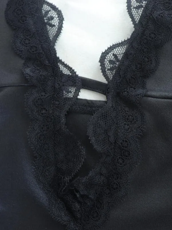 Elegant Curvy Fit Lace-Detail Bodycon Dress