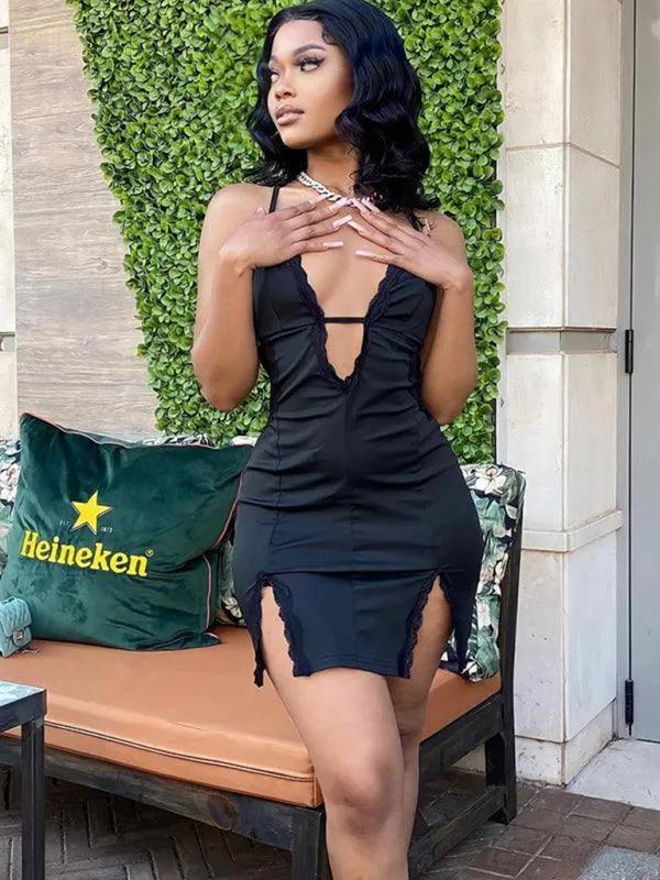 Elegant Curvy Fit Lace-Detail Bodycon Dress