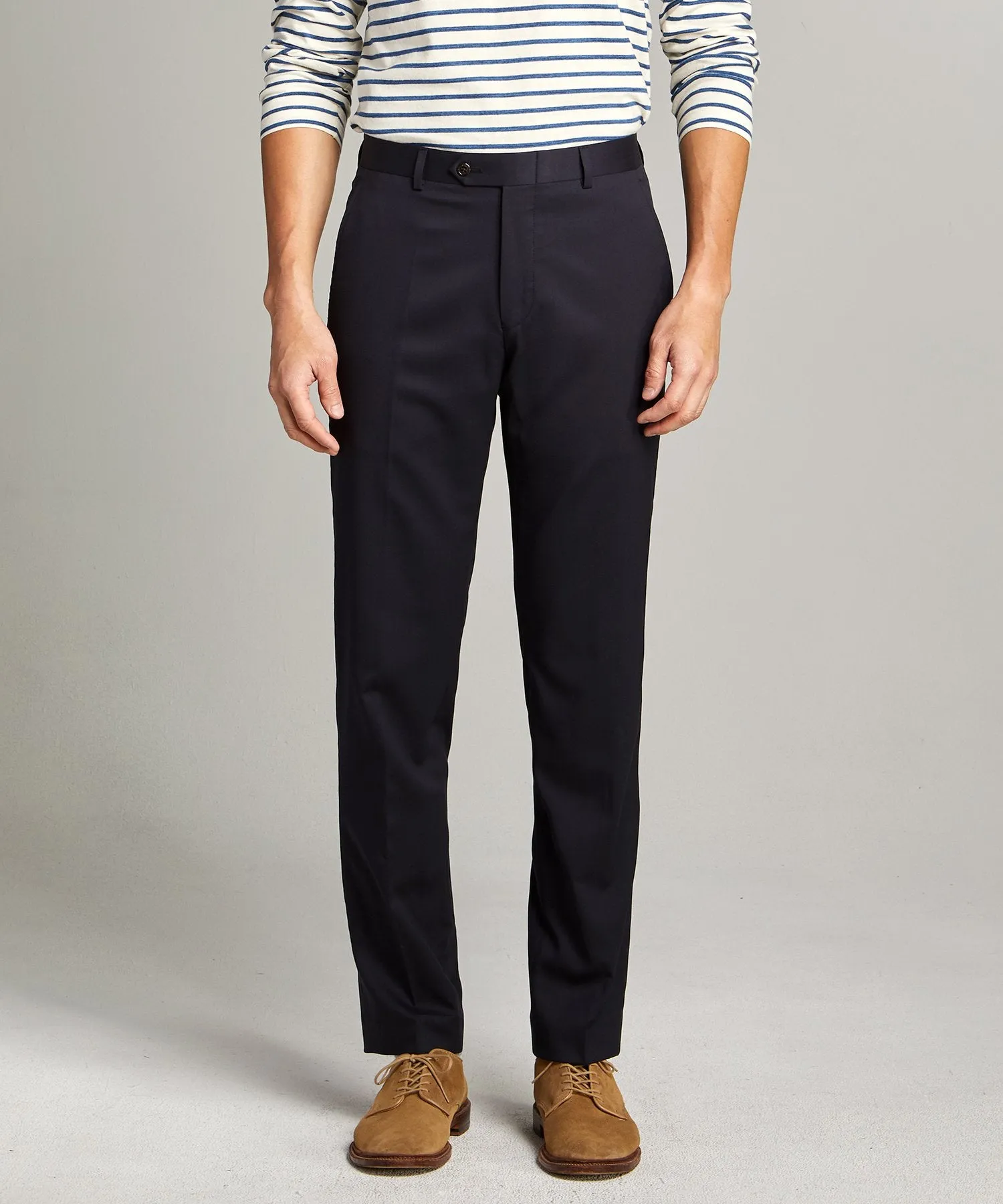 Sutton Stretch Tropical Wool Suit in Navy
