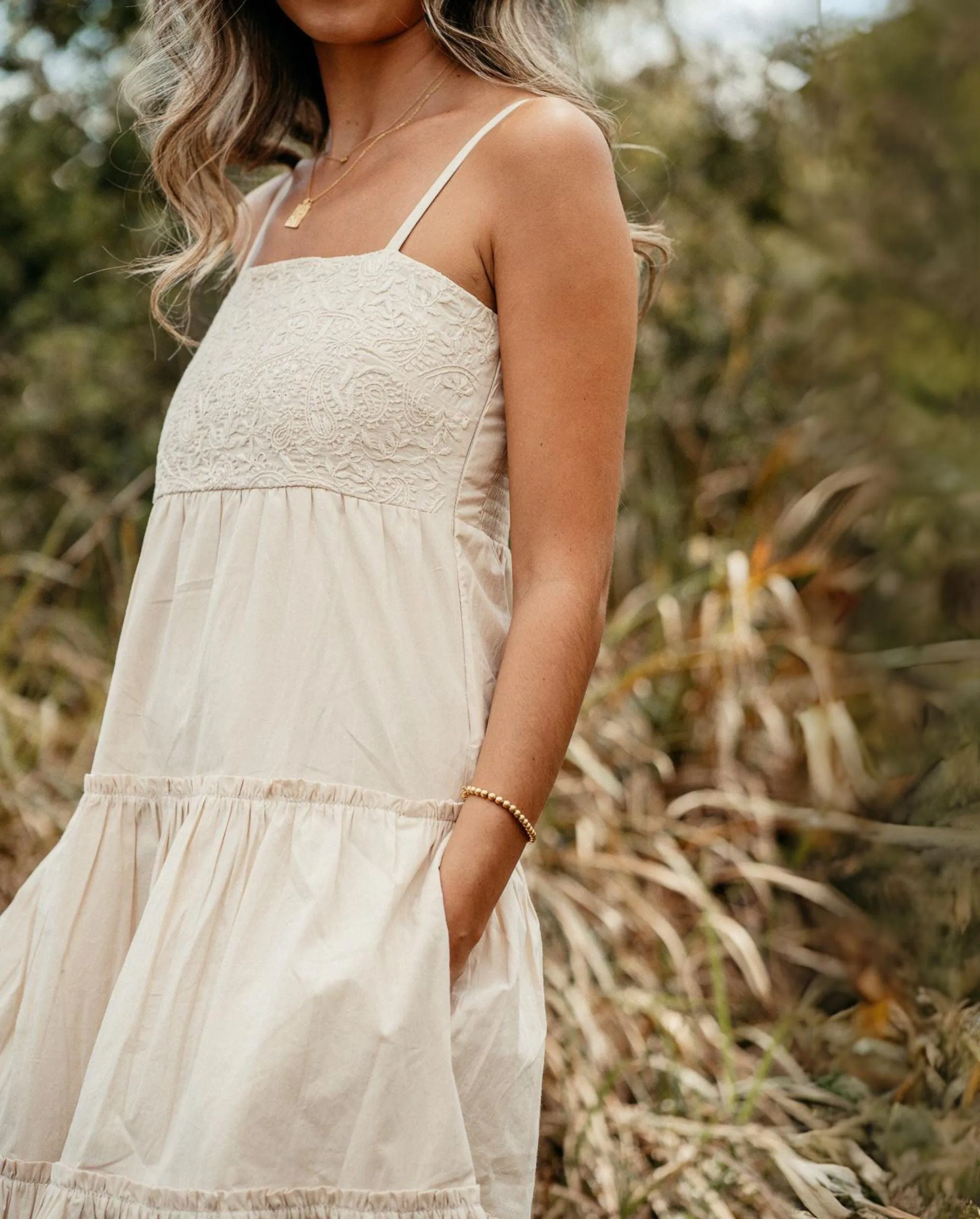 Zaafira Tiered Midi Dress