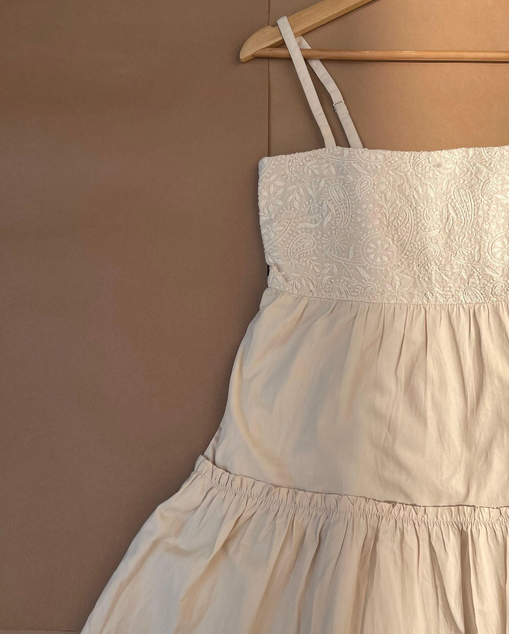 Zaafira Tiered Midi Dress